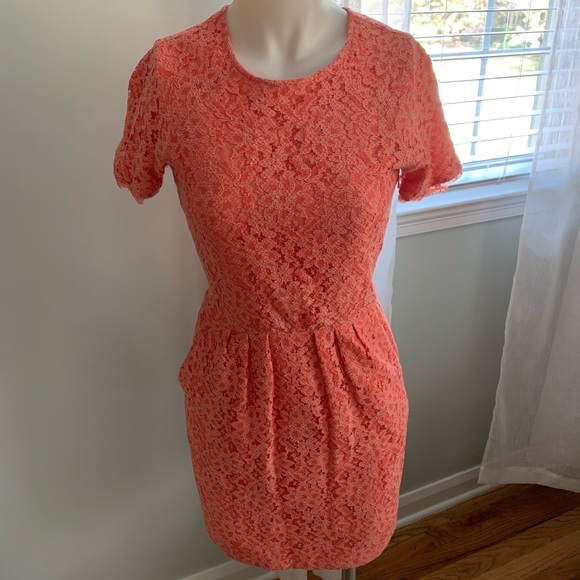 Coral Lace Cocktail Dress 🍹 - Picture 2 of 4